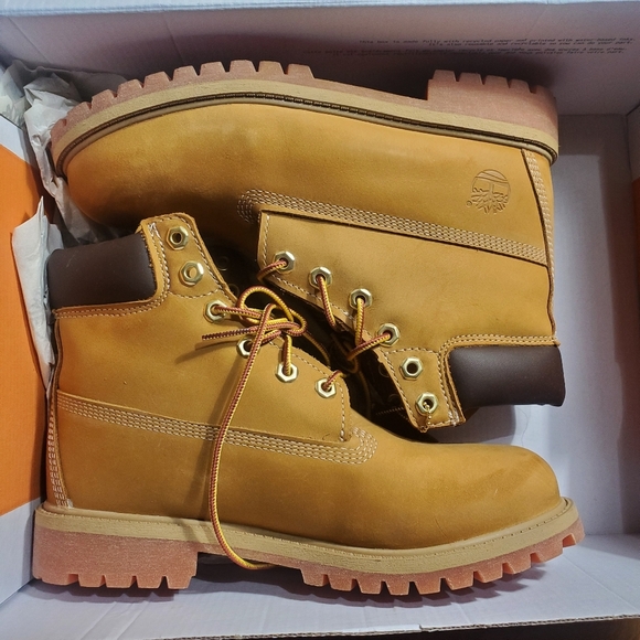 Timberland Waterproof Premium Boots 6” Wheat Nubuck Men Sz 6 Junior New in Box - Picture 3 of 15